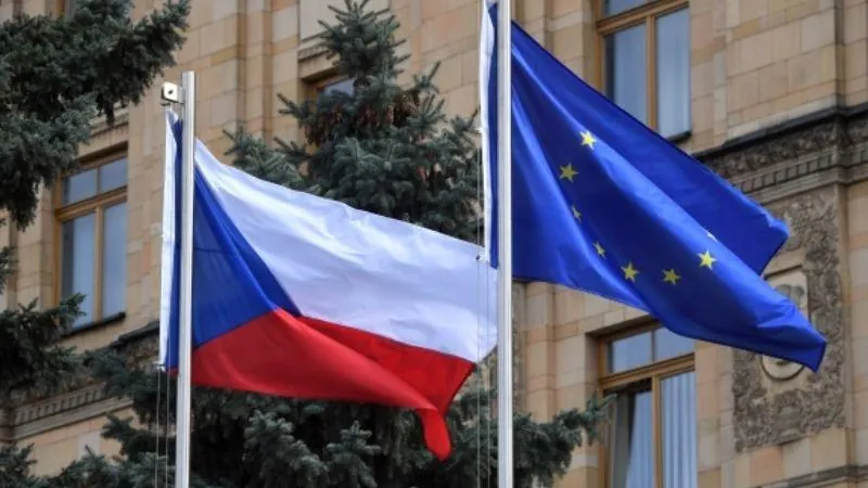 Чешское минобороны захотело оказать помощь Украине военными материалами