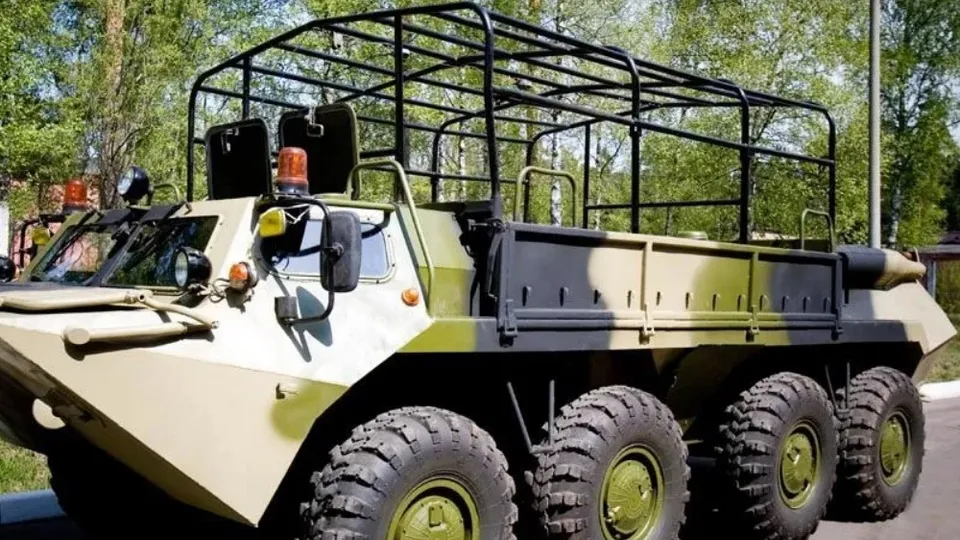 Фото: городская доска объявлений