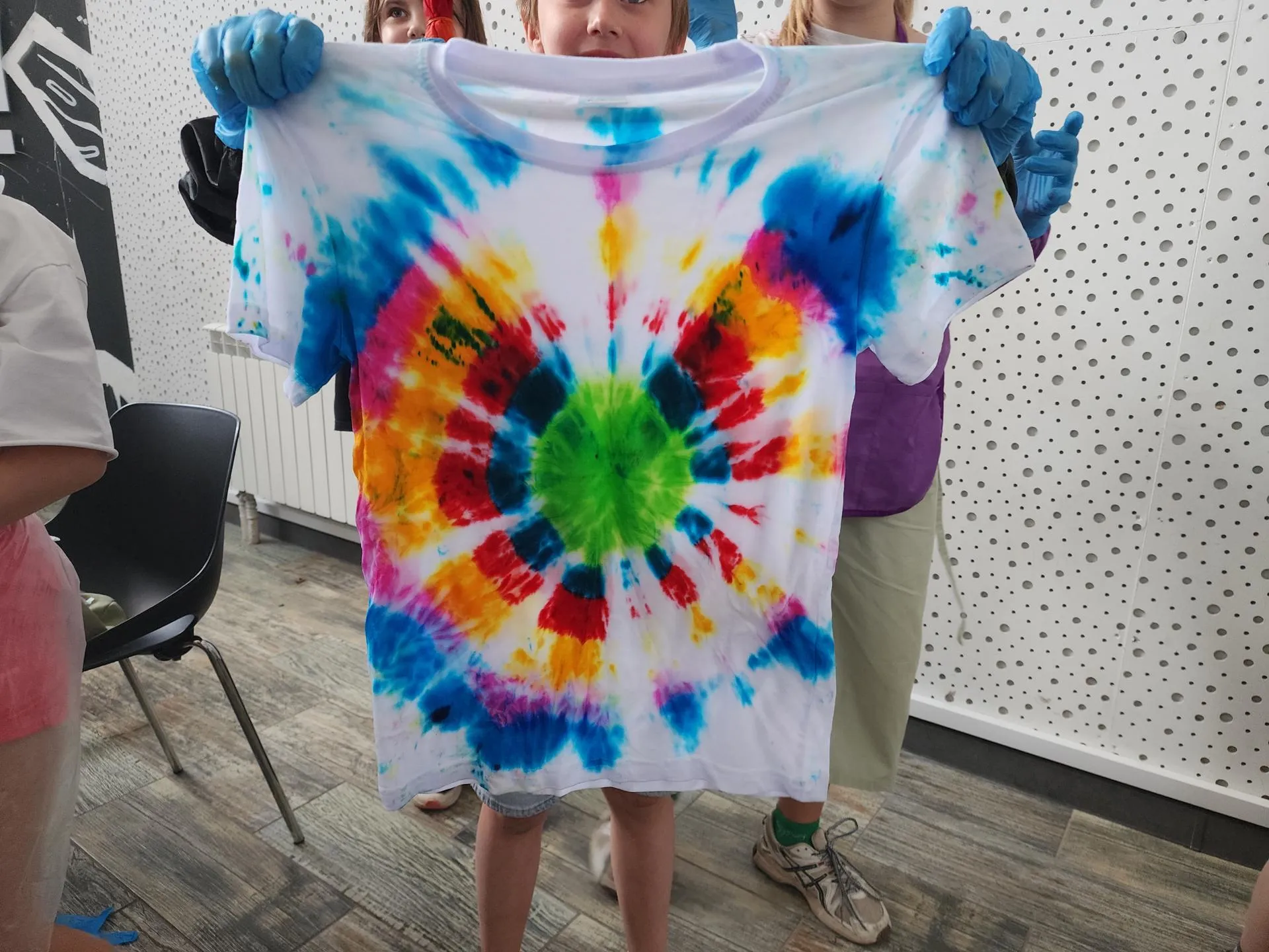 Футболка в стиле «тай-дай». Фото: Иван Петрушин