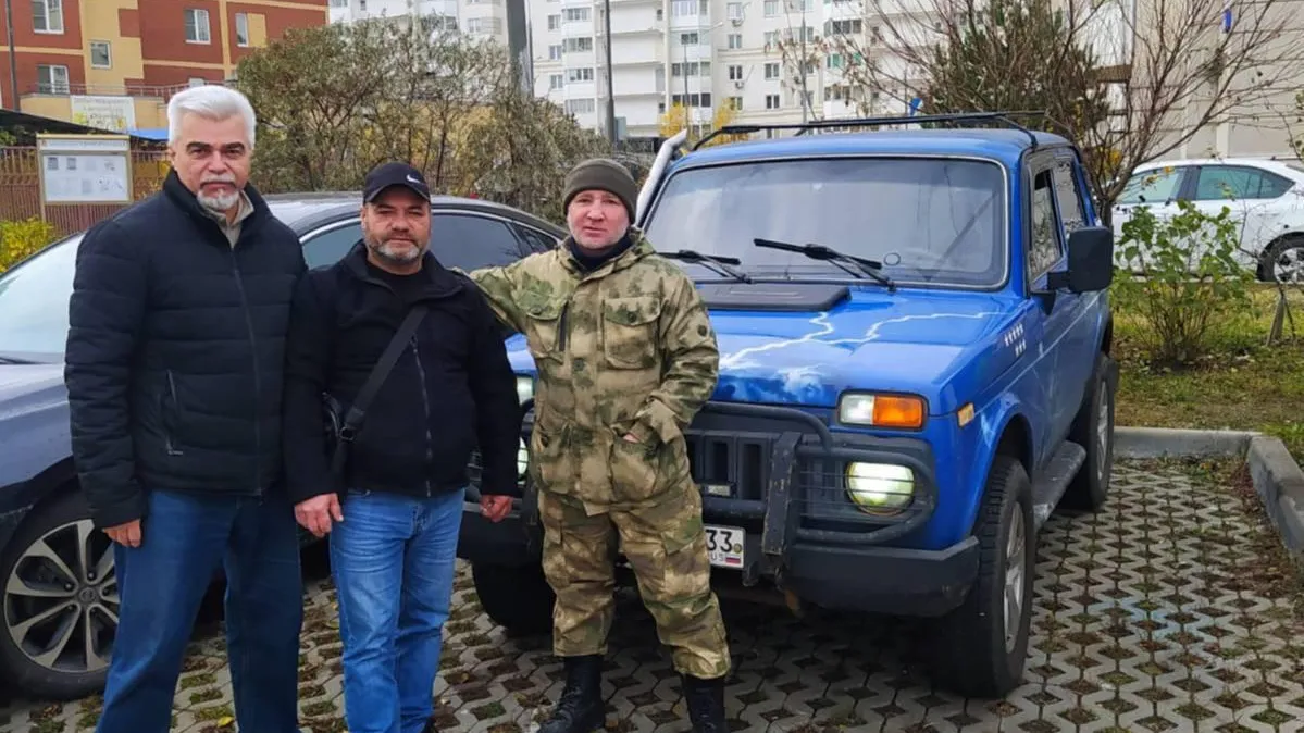 Жители Балашихи передали в зону СВО автомобиль «Нива»