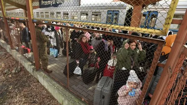 Большинство украинских беженцев в Польше говорят по-русски