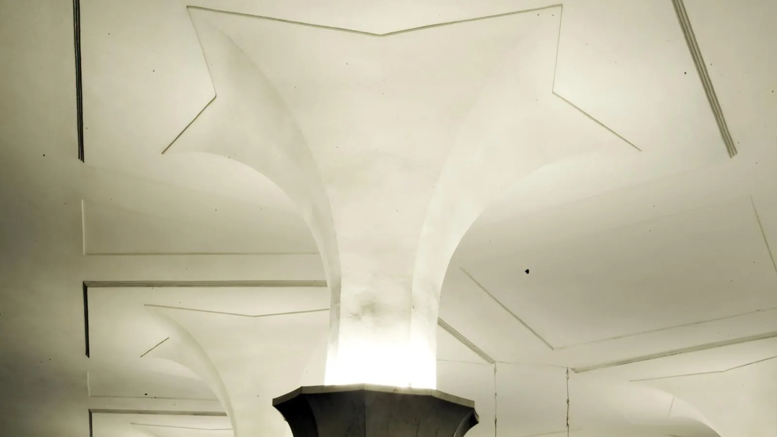 Станция метро «Кропоткинская», Москва. Konstantin Kokoshkin