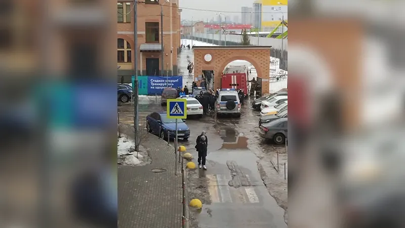 В Химках школьники эвакуировались по льду после сообщения о мине