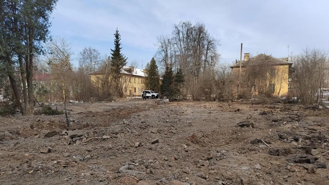 В Клину провели работы по демонтажу аварийного жилого дома