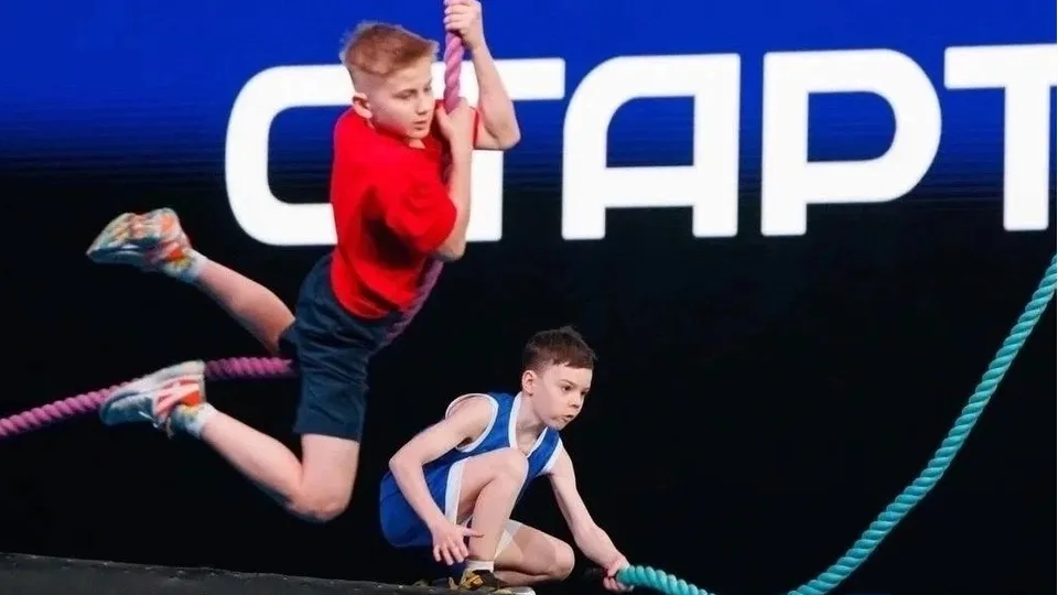 Фото: кадр из видео телепрограммы «Суперниндзя. Дети»