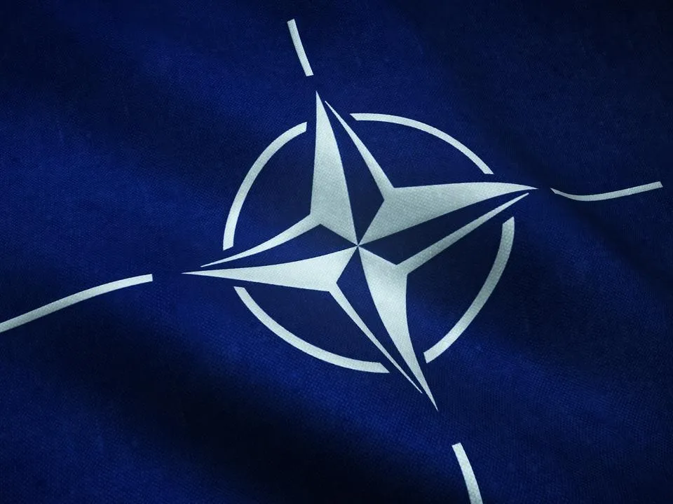 Франция может выйти из НАТО: в Париже резко отреагировали на массовый рейд военкомов во Львове