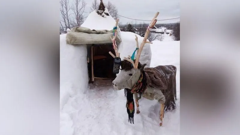 Мастера из Пермского края восхитили жителей необычной уличной композицией с оленем
