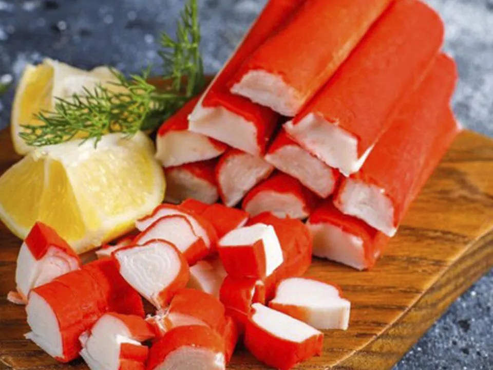 Даже онкология: раскрыт вред крабовых палочек для здоровья