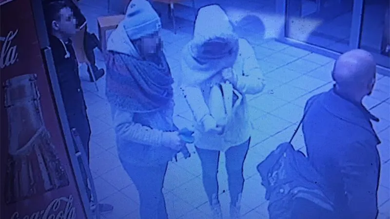 Покутивших на чужие деньги девушек ищет владелец банковской карты в Электростали