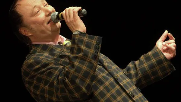 Подписчики прокомментировали архивное фото Гальцева