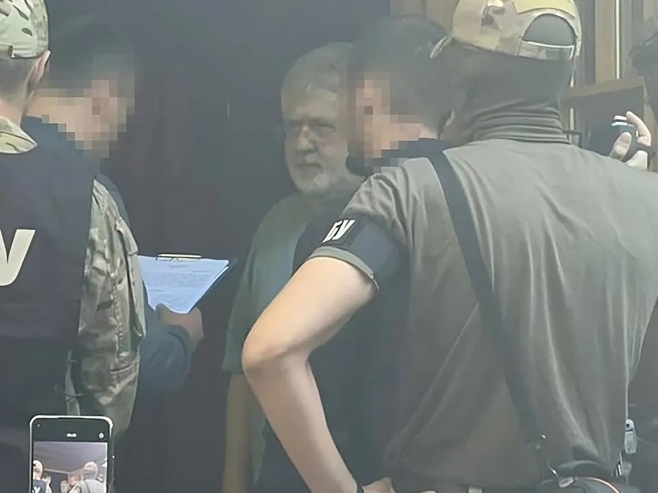 «На Украине ему делать нечего»: сотрудники СБУ пришли за олигархом Коломойским