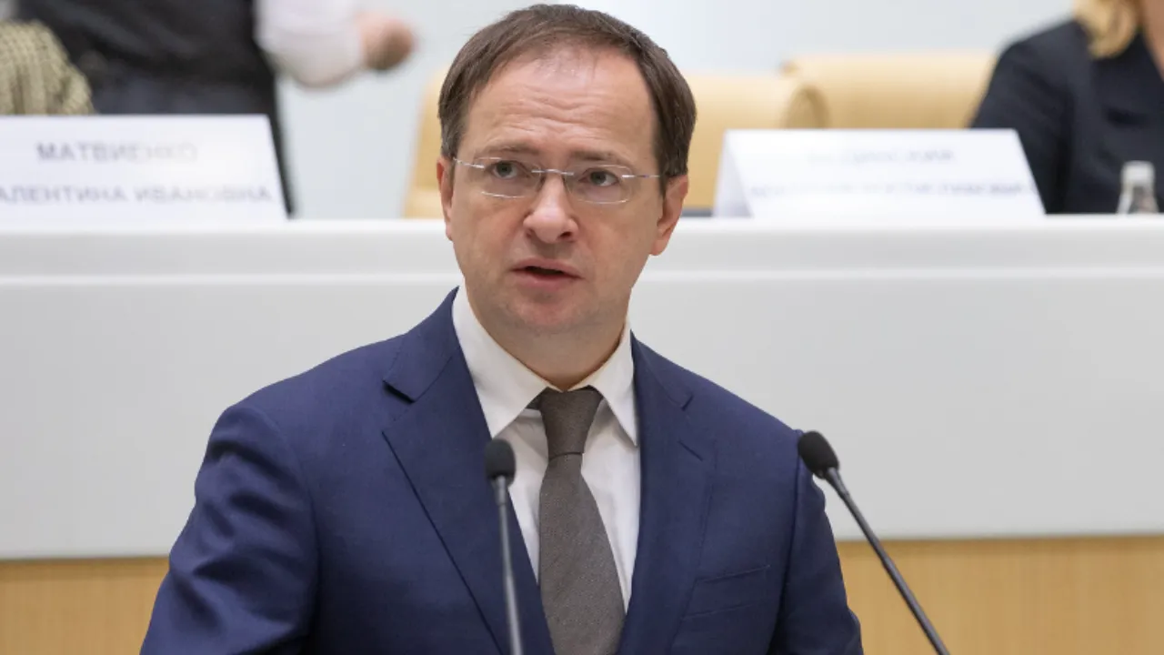 Мединского избрали главой Союза писателей России