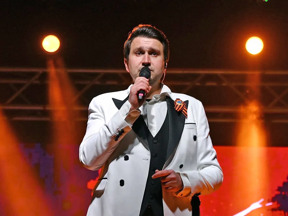 Лауреат международных и всероссийских конкурсов Илья Хардиков (тенор). Фото: Сергей Демянюк