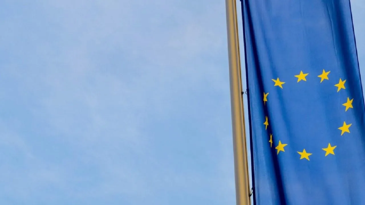 Стало известно о планах ЕС продлить экономические санкции против России