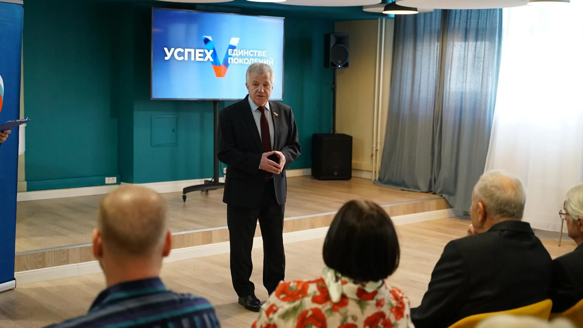 Для школьников в Химках прошел открытый урок о «Русских Витязях»