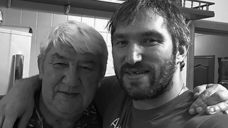 «Неожиданно ушел из жизни»: вся страна скорбит о смерти Овечкина