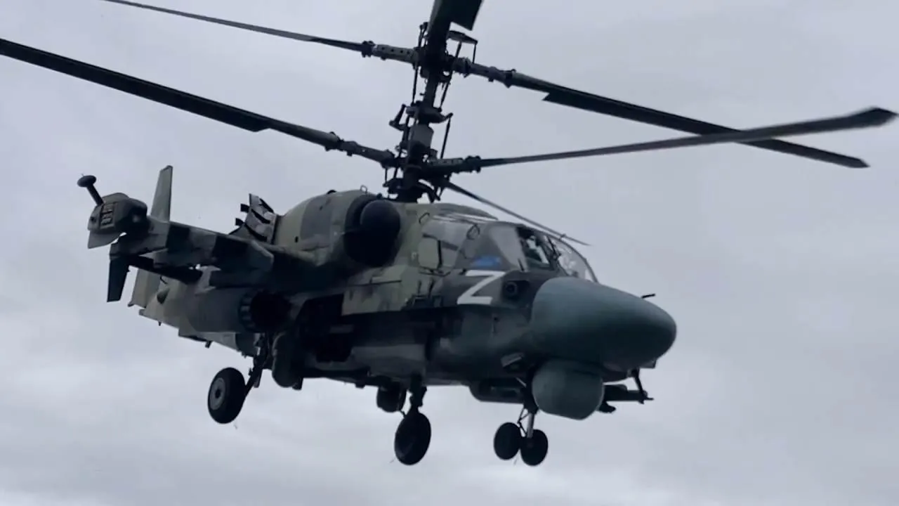Business Insider: российские боевые вертолеты вмяли в землю украинскую бронетехнику