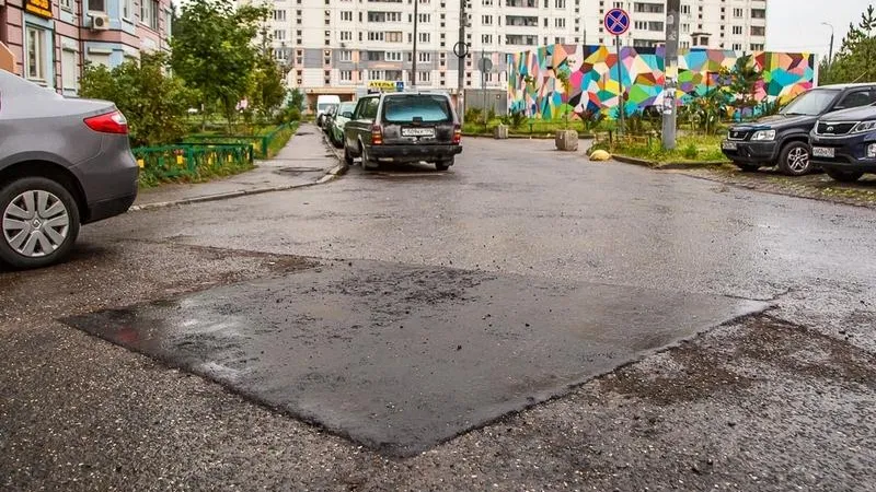 Уже 93% дорожных ям ликвидировали в Новой Трехгорке