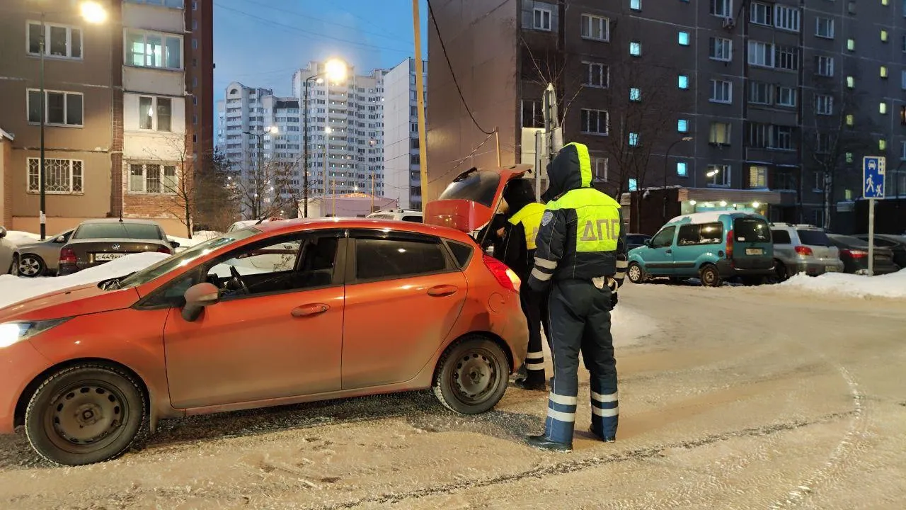В Котельниках продолжают рейды по обеспечению общественной безопасности и правопорядка