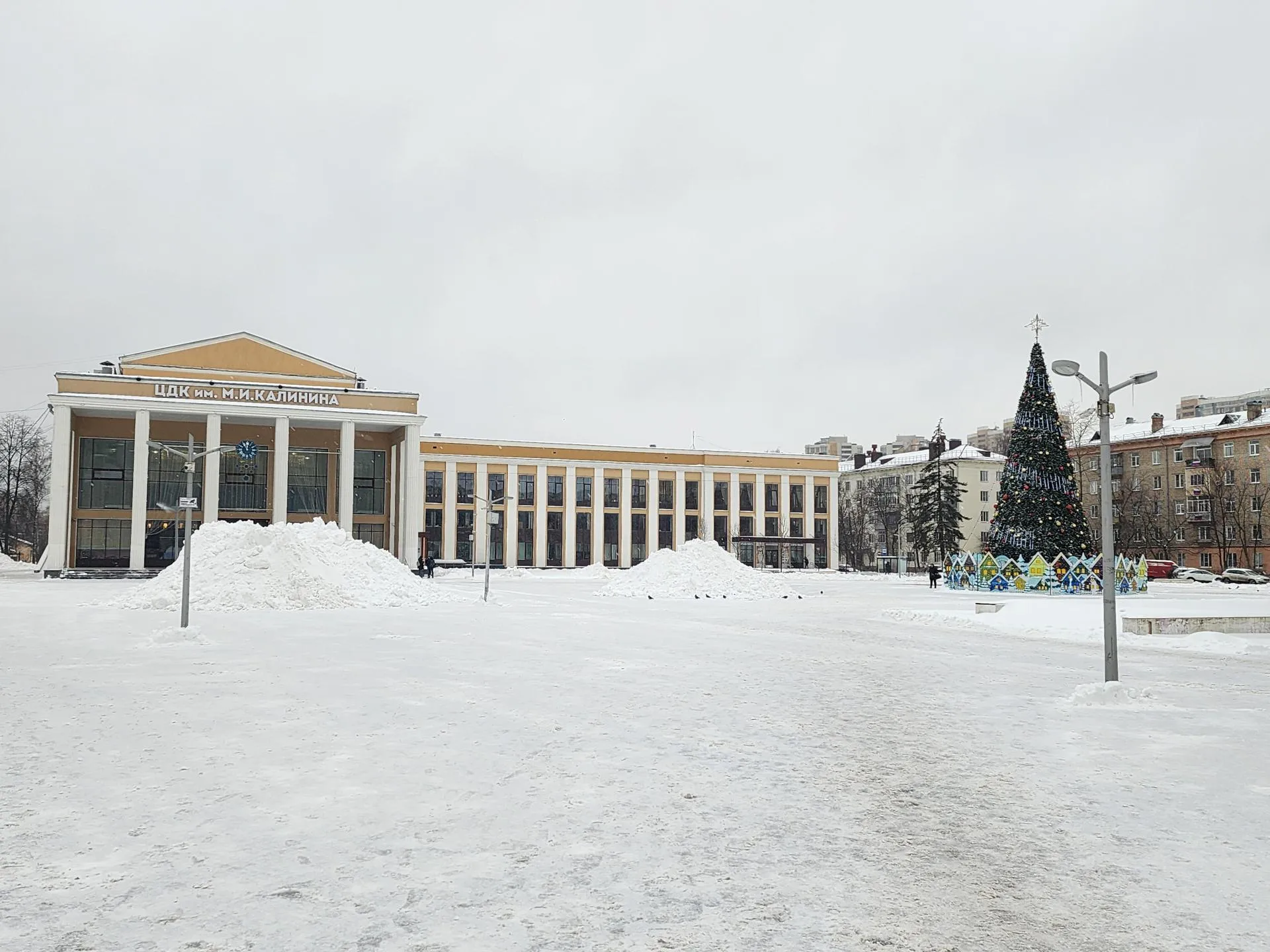 Автор: Роман Савельев