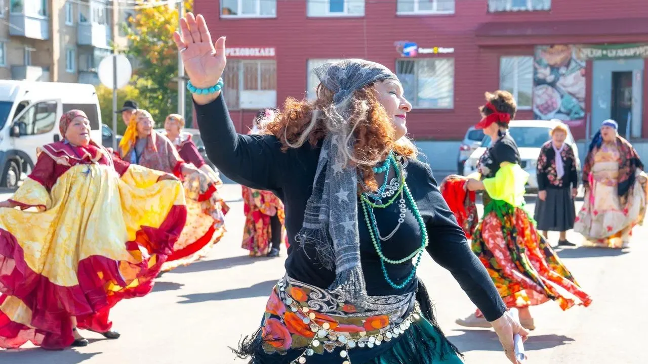 Алена Жамкова