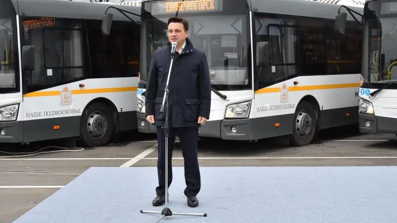 Воробьев: в МО меняется не только внешний вид автобусов, но и качество обслуживания пассажиров