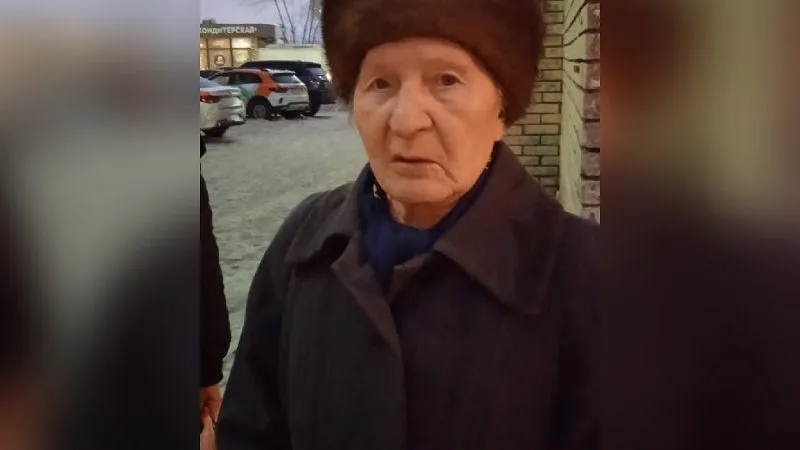 Бабушку, потерявшую память, спасла с мороза жительница Люберец