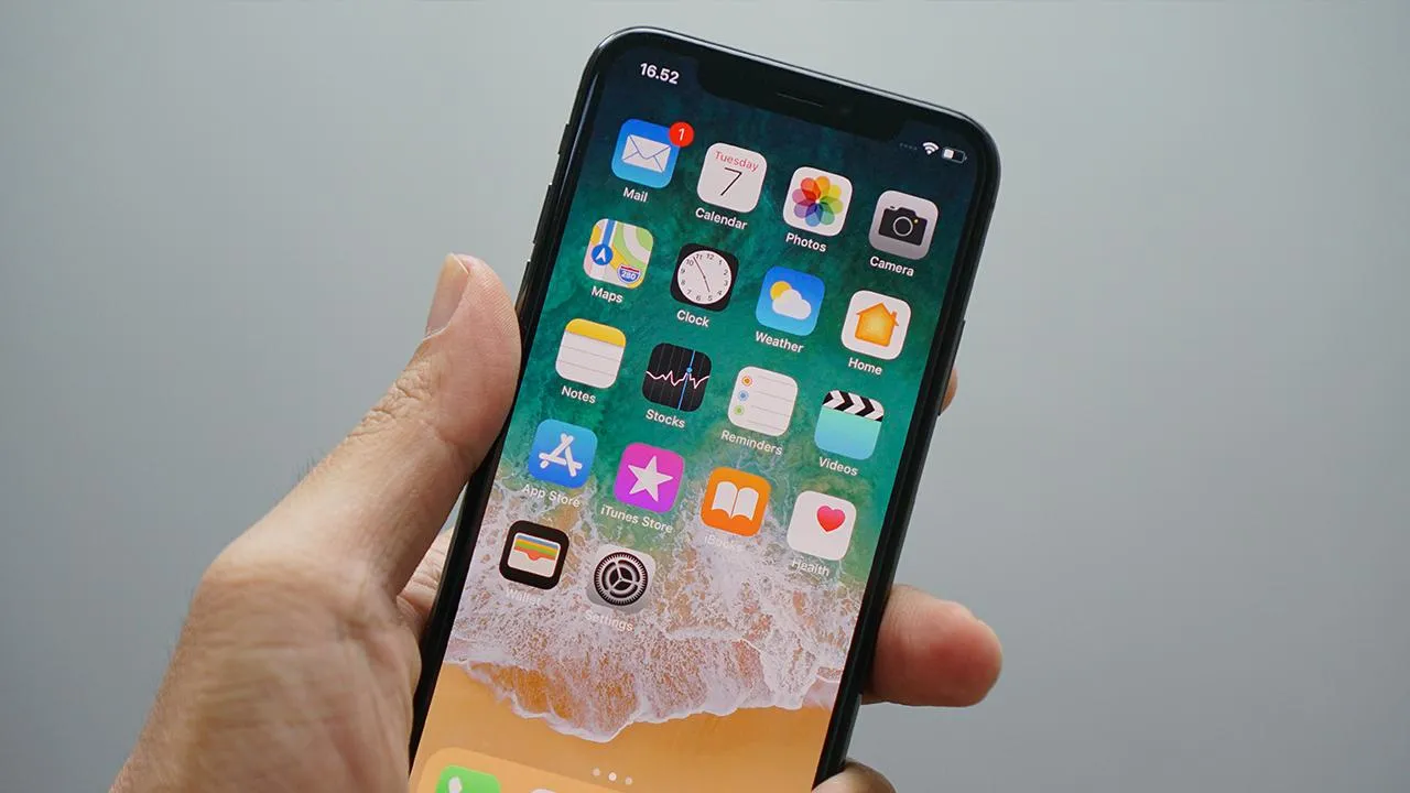 В Apple заявили, что рассматривали возможность появления обхода App Store для загрузки приложений