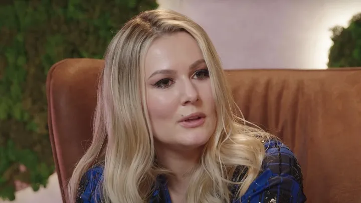 Аналармен және әжелермен жыныстық қатынас