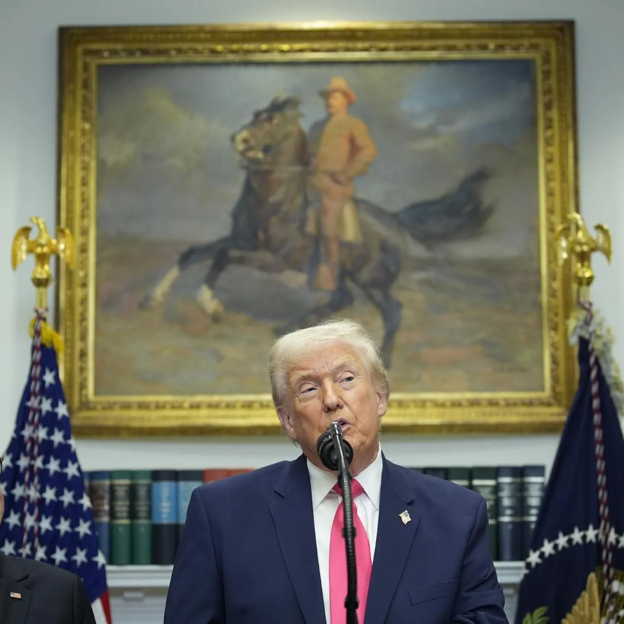 Yuri Gripas — Pool via CNP/Consolidated News Photos