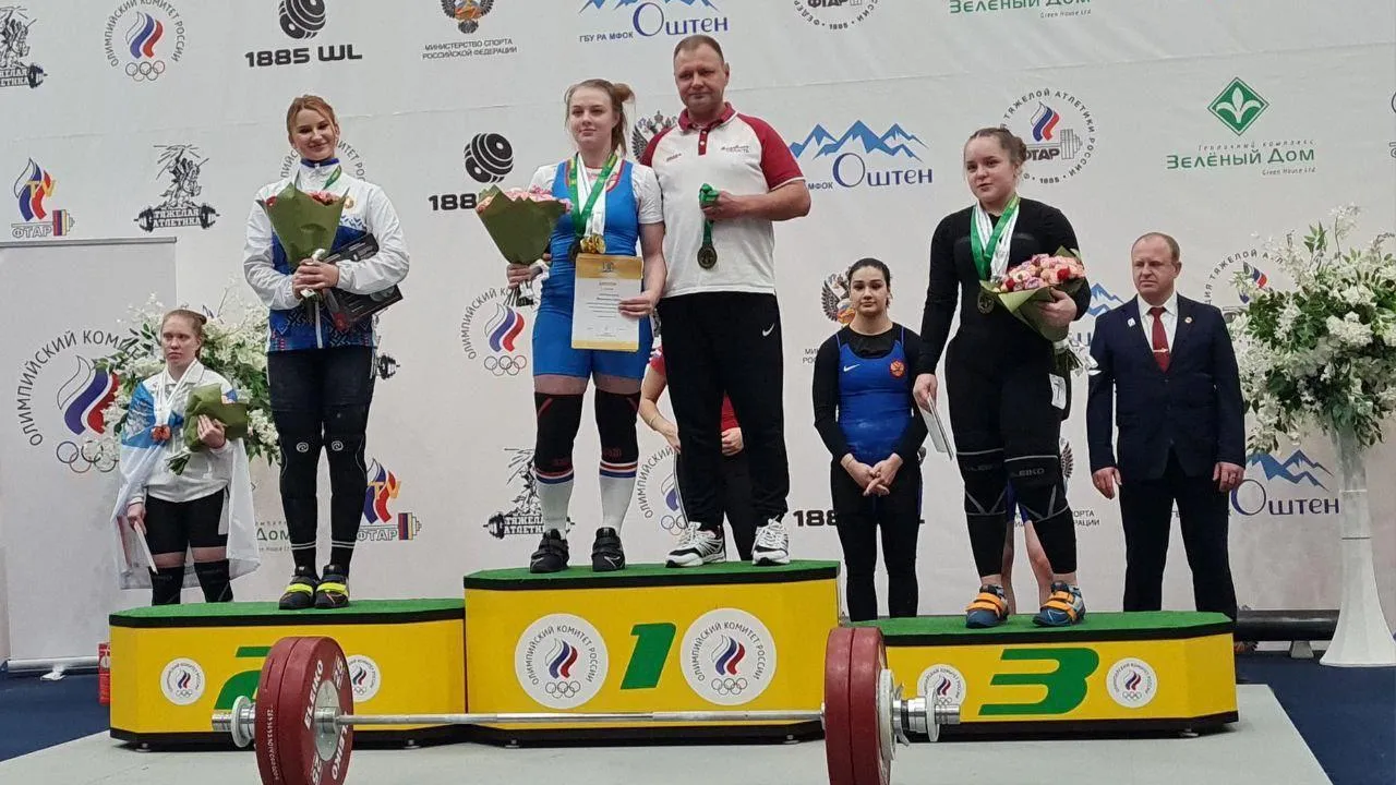 ФОТО: СШОР по тяжелой атлетике