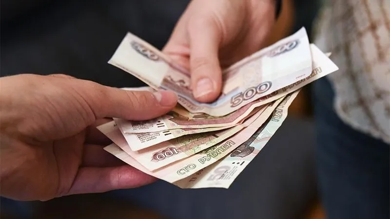 Разнорабочего Моисея из Пущино ищет работодатель, чтобы вернуть долг по зарплате