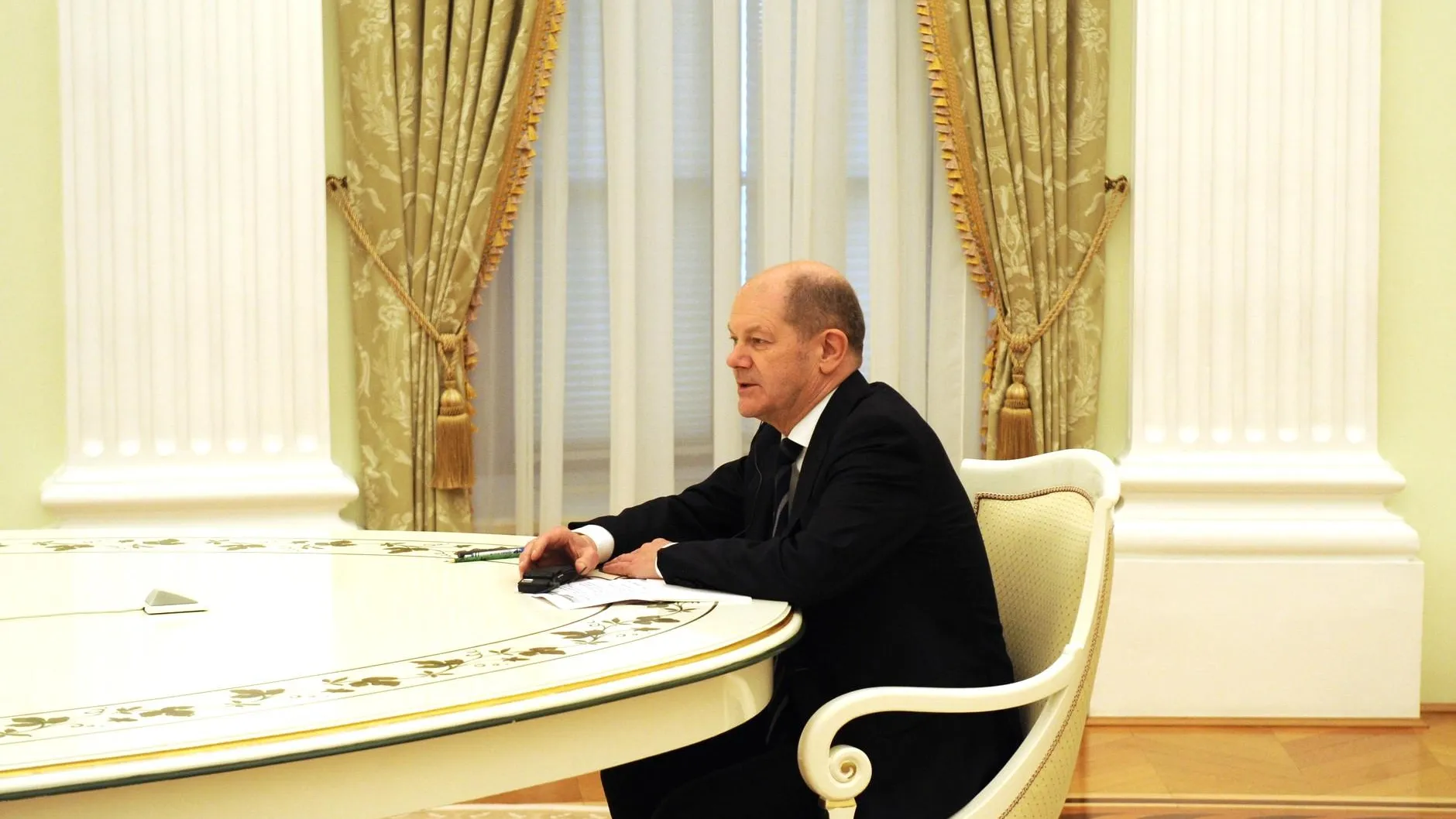 Лавров оценил телефонные переговоры Путина и Шольца