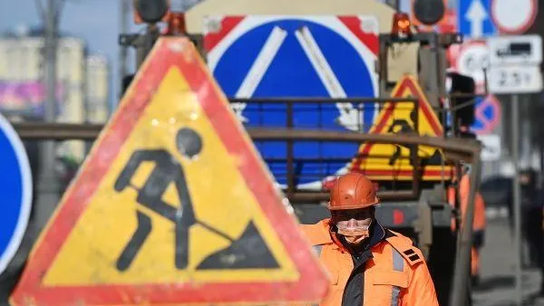 Две тысячи дорог построят и отремонтируют в Подмосковье в 2021 году
