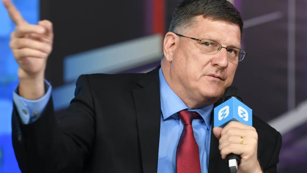 Американский разведчик Риттер: киевский режим бросает умирать раненых на поле боя