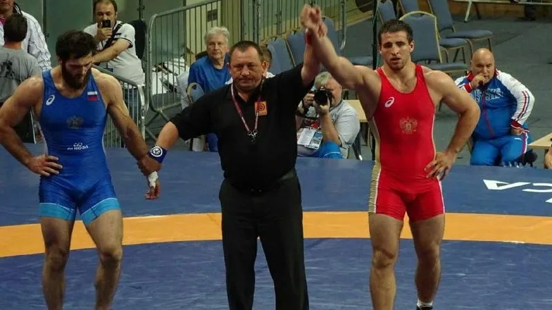Подмосковные спортсмены завоевали медали на чемпионате России по греко-римской борьбе