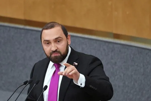 Депутат, член комитета Государственной думы по безопасности и противодействию коррупции Бийсултан Хамзаев