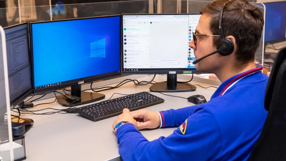 Фото: Центр по приему и обработке вызовов РЦОВ 112