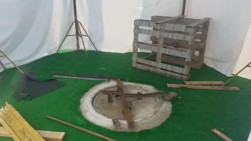 Скандальный памятник с голой грудью исчез из Сергиева Посада