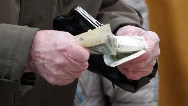 До 8,4 тыс руб увеличат пенсию неработающим пенсионерам в МО
