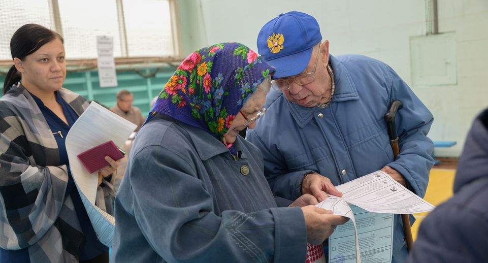 В Совфеде заявили о повышении пенсий работающим пенсионерам с 1 августа