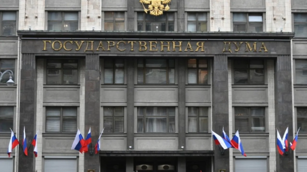 В Госдуме предложили ввести налог для иноагентов на социальную поддержку сирот