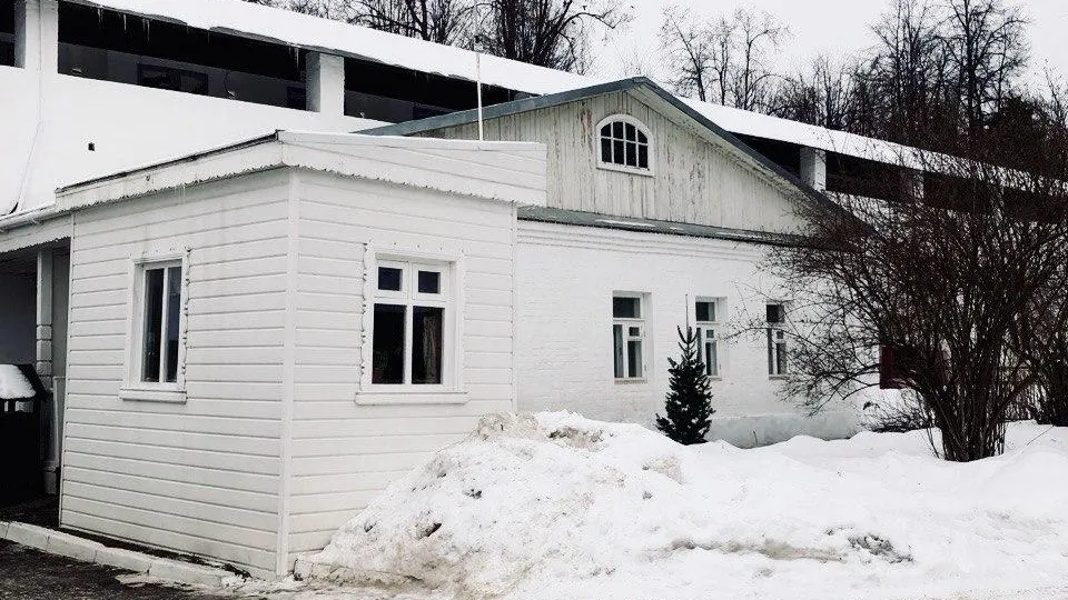 В Звенигороде Саввино-Сторожевскому мужскому монастырю передали еще одно здание религиозного назначения