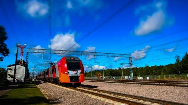 На Курском направлении МЖД задержана электричка