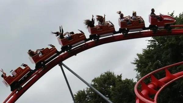 Эксперт рассказал о том, стоит ли беспокоиться из-за пятен ржавчины на аттракционах