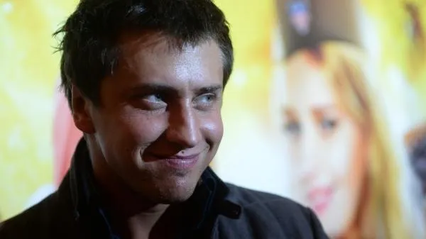 Прилучный бросил Карпович ради другой актрисы