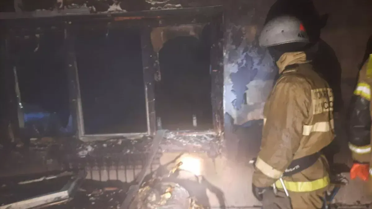 В подмосковном Солнечногорске горит стекольный завод, идет экстренная эвакуация