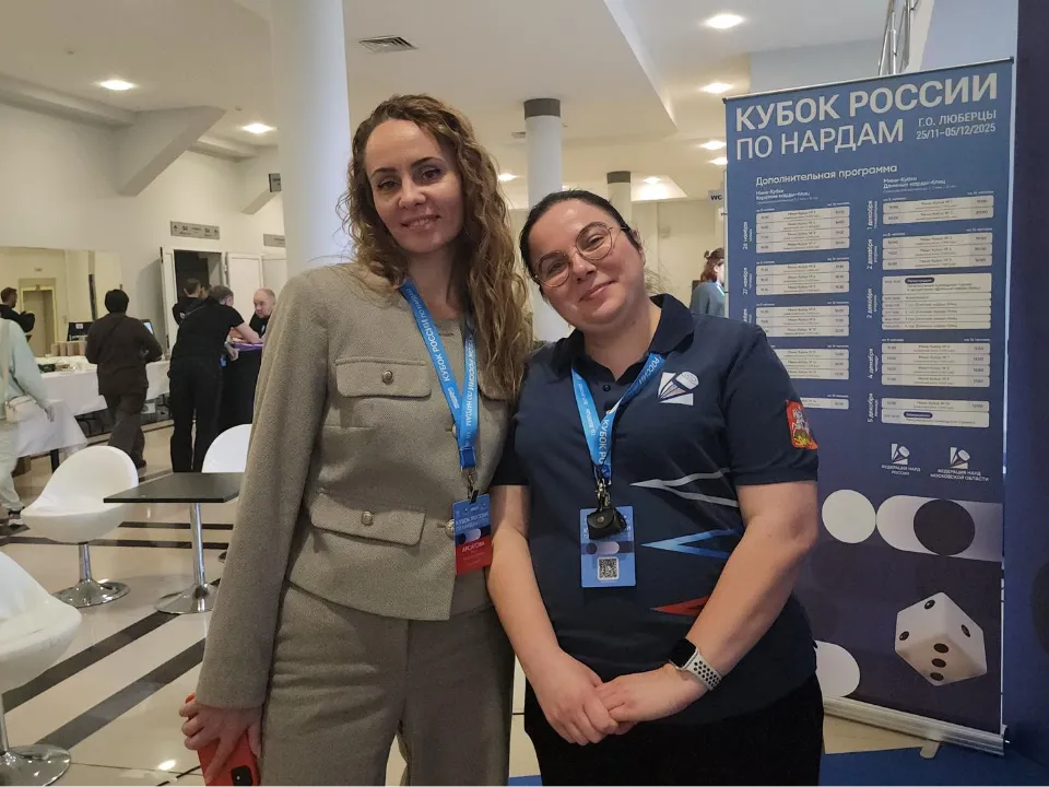 Ольга Иванова на фото справа. Фото: МедиаБанк Подмосковья/Наталья Лымарь