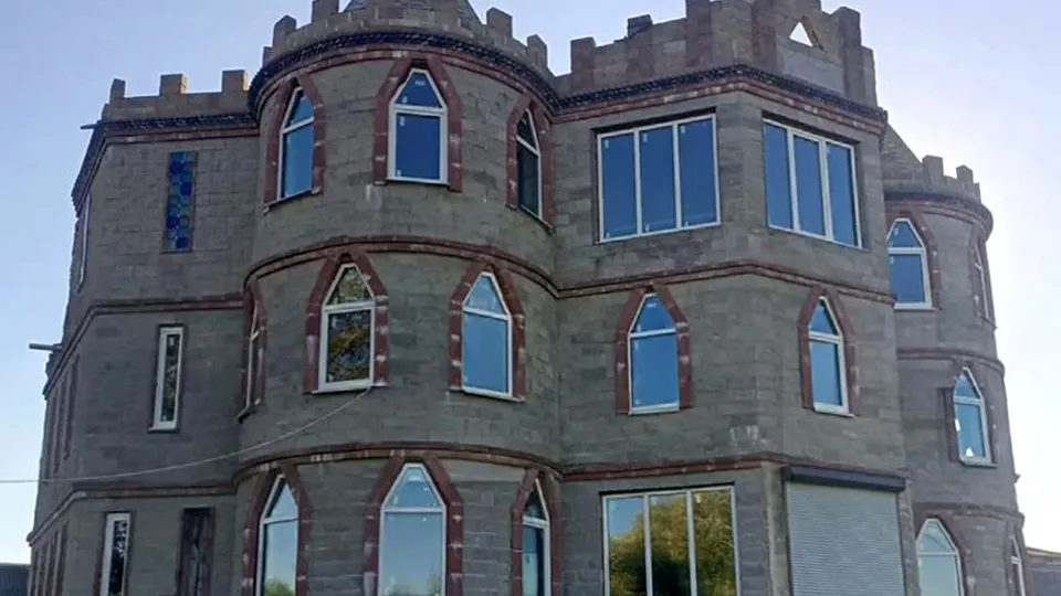 Фото: городская доска объявлений