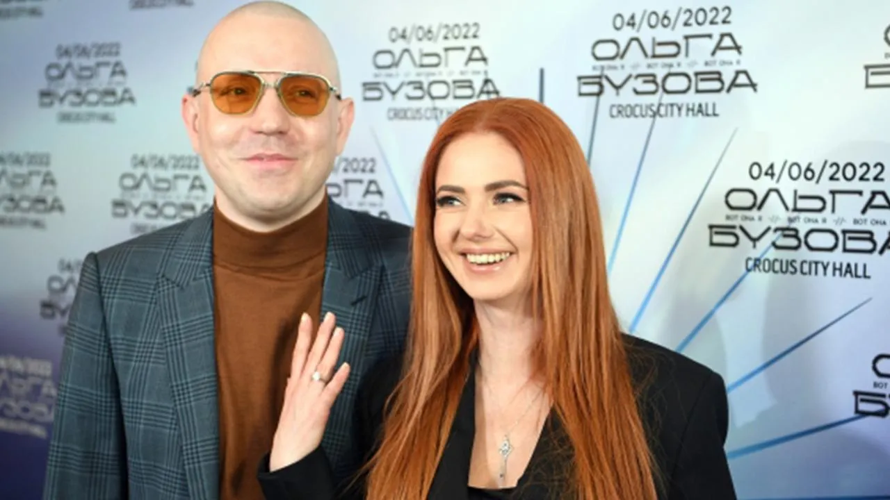 Супруг певицы Лены Катиной показал на фото четырехмесячное «чудо»